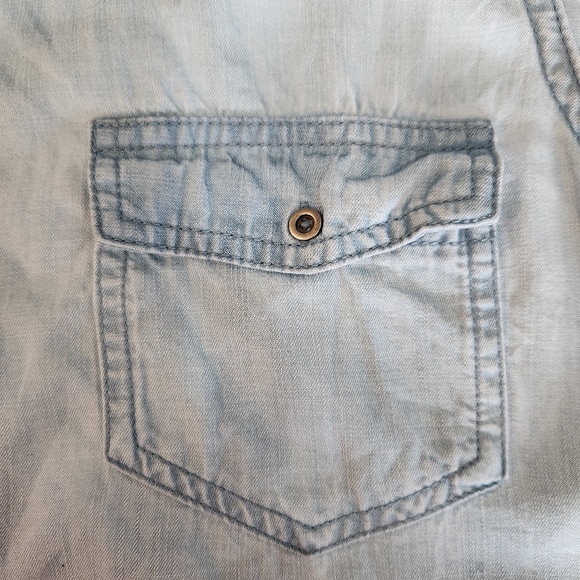 Buffalo Denim No Sleeve Blouse - Picture 3 of 3